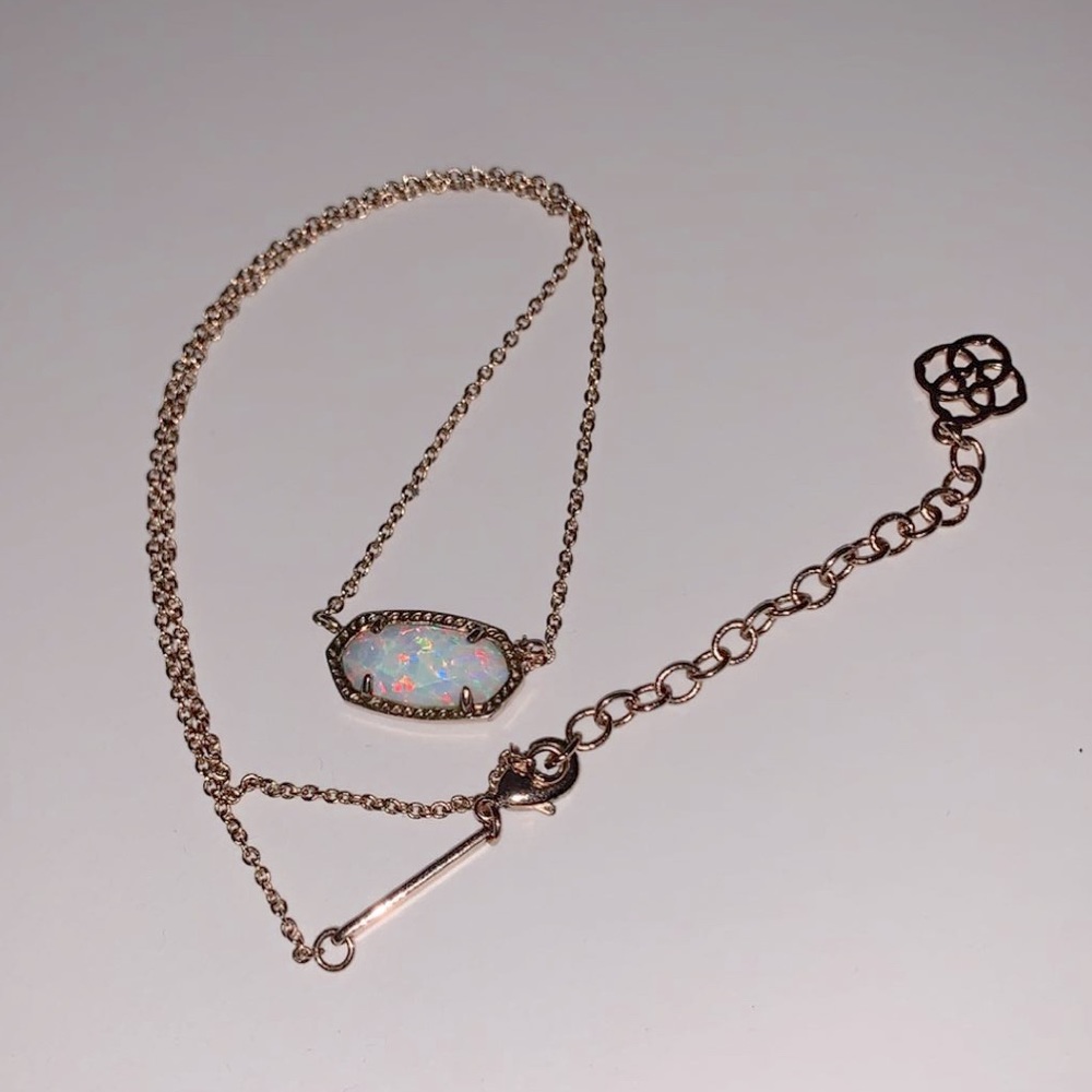 Elisa Pendant Kendra Scott Necklace